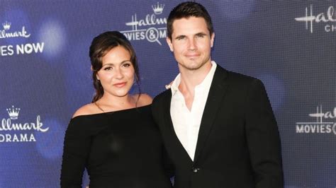 italia ricci baby|Robbie Amell and Italia Ricci reveal the birth of their baby Robert